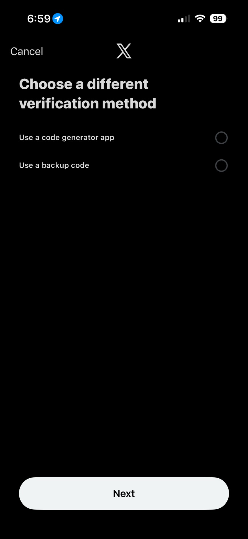 別の認証方法を選ぶ画面。Authentication app と Backup code の 2 つしか選択肢がない